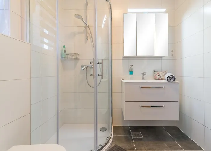 Matea ビオグラード・ナ・モル