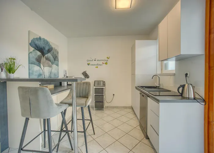 Matea アパート ビオグラード・ナ・モル