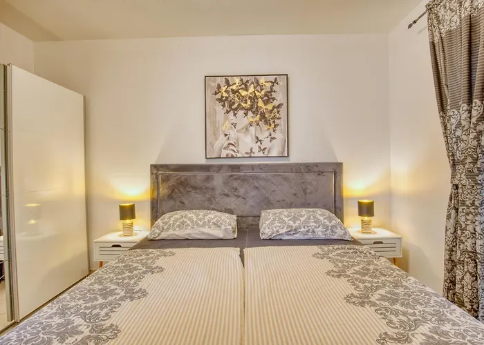 Matea アパート *