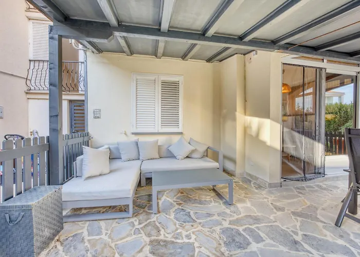 Matea アパート ビオグラード・ナ・モル