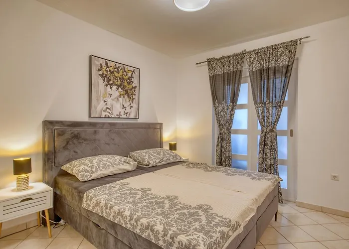 アパート Matea ビオグラード・ナ・モル